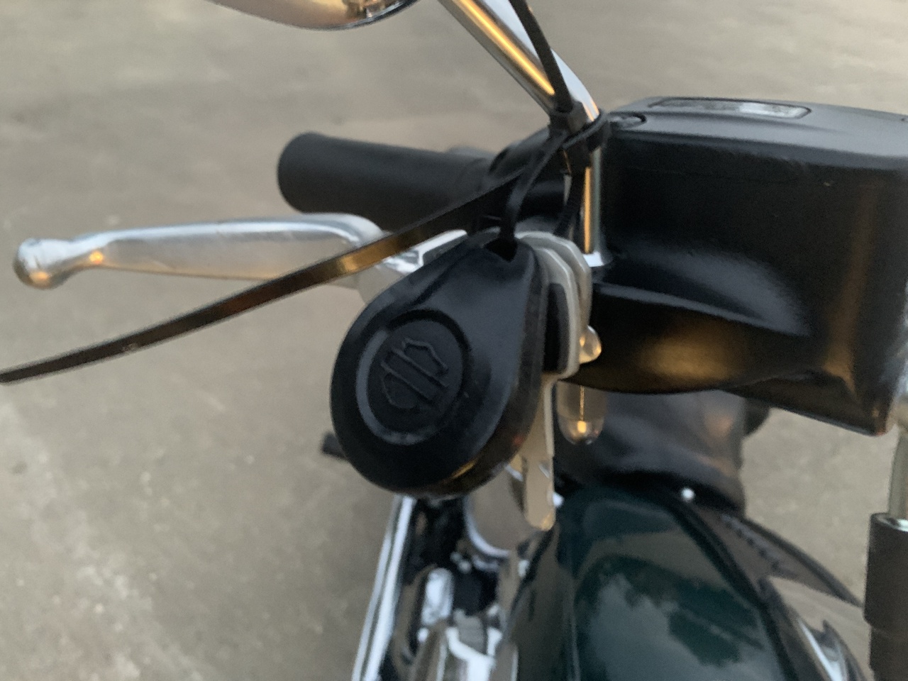 2024 Harley-Davidson FLHCS Heritage Classic